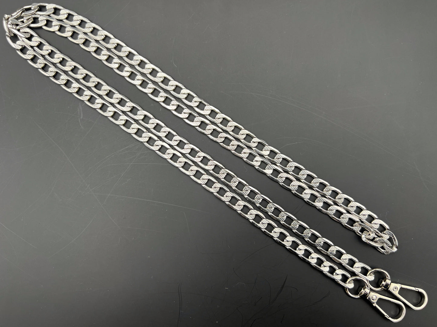 Catena metallo borse Myla 120cm mm14x10 con ganci