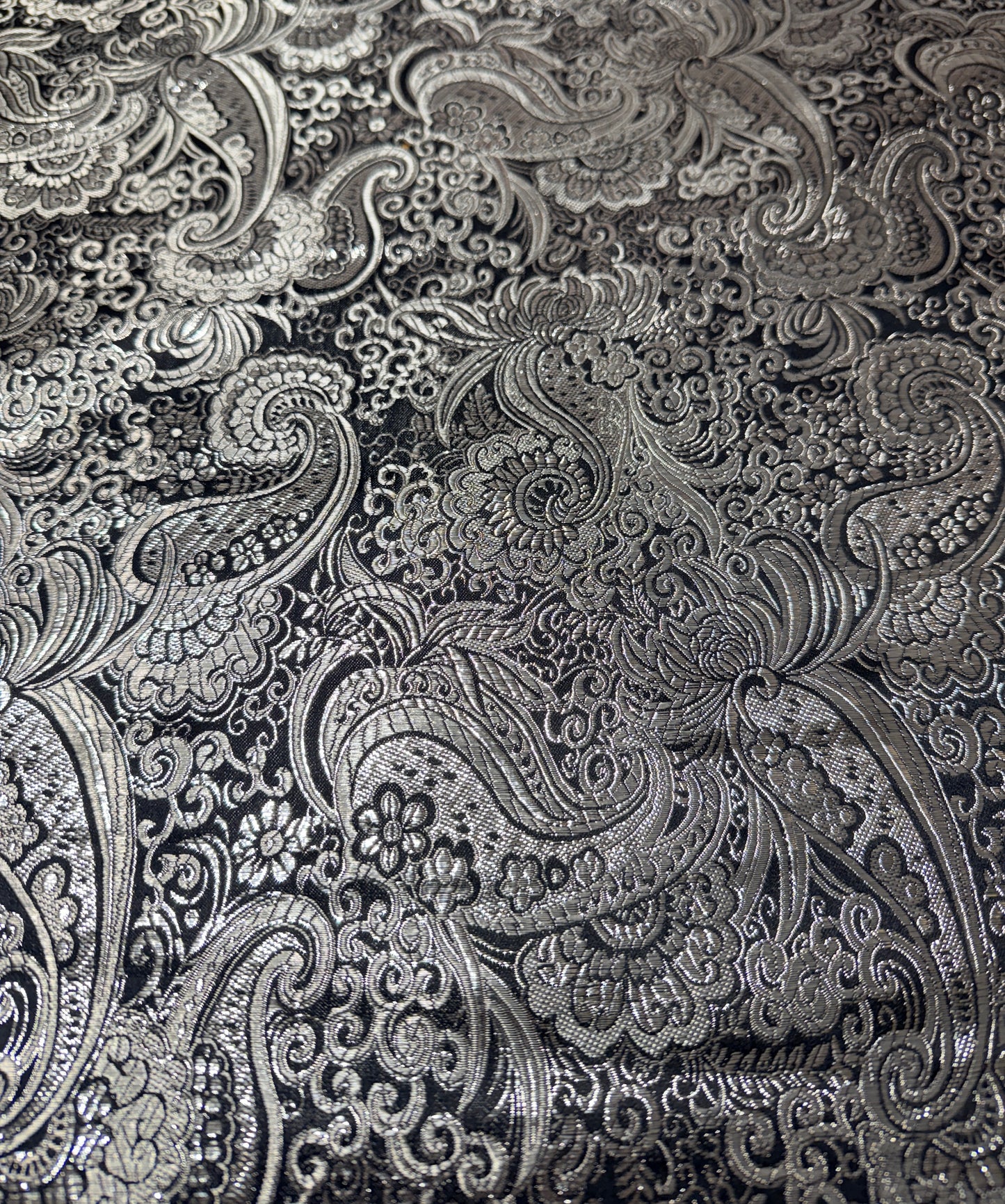 Tessuto Damascato con Effetto Lurex 50*70