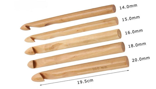 Set crochet 5 Uncinetti Maxi in Legno 14-20 mm – Ideali per Fettuccia, Lana Grossa e Filati Spessi