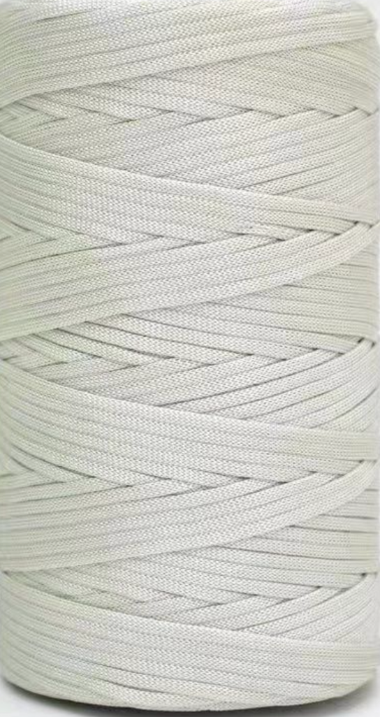 Cordino Piatto Lucido 3 mm in Poliestere per Borse all’Uncinetto – 260 g 230 m