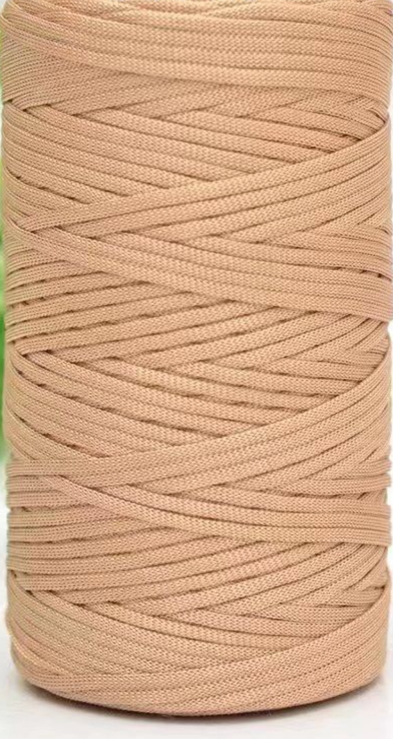 Cordino Piatto Lucido 3 mm in Poliestere per Borse all’Uncinetto – 260 g 230 m