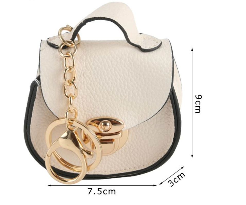 Mini Pochette Portachiavi in Ecopelle – Charm Decorativo per Borse Handmade