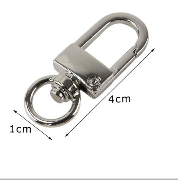 Decorative Carabiner for Bags, Heart and Star – Swivel Metal Hook in Gold or Silver