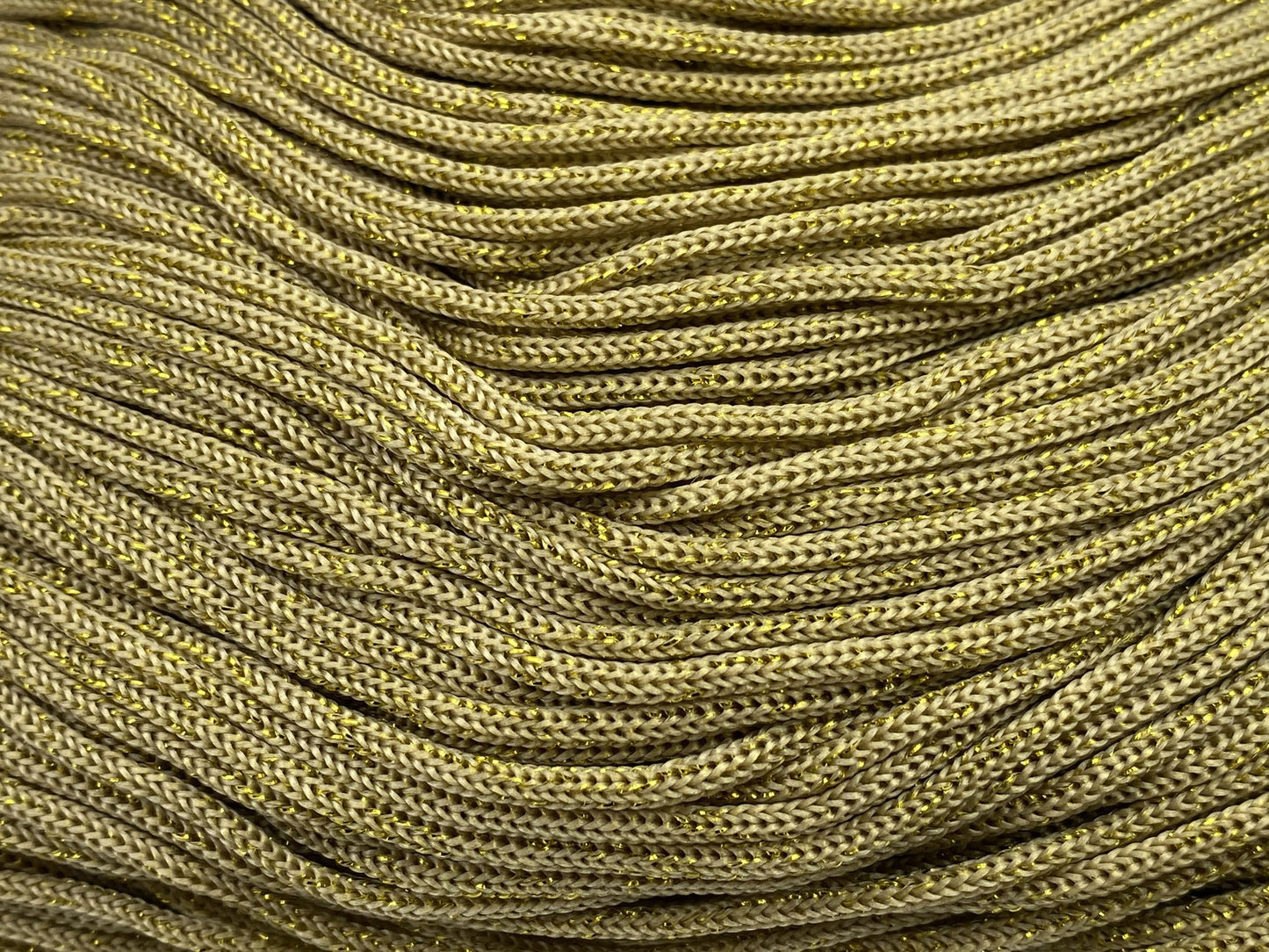 SWAN BLACK GLITTER CORD 500 Grams 